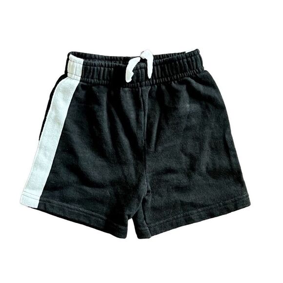 Timberland‎ 3 Piece Set Red Grey Bodysuit Black Short Graphics sz 18 months - Picture 4 of 9